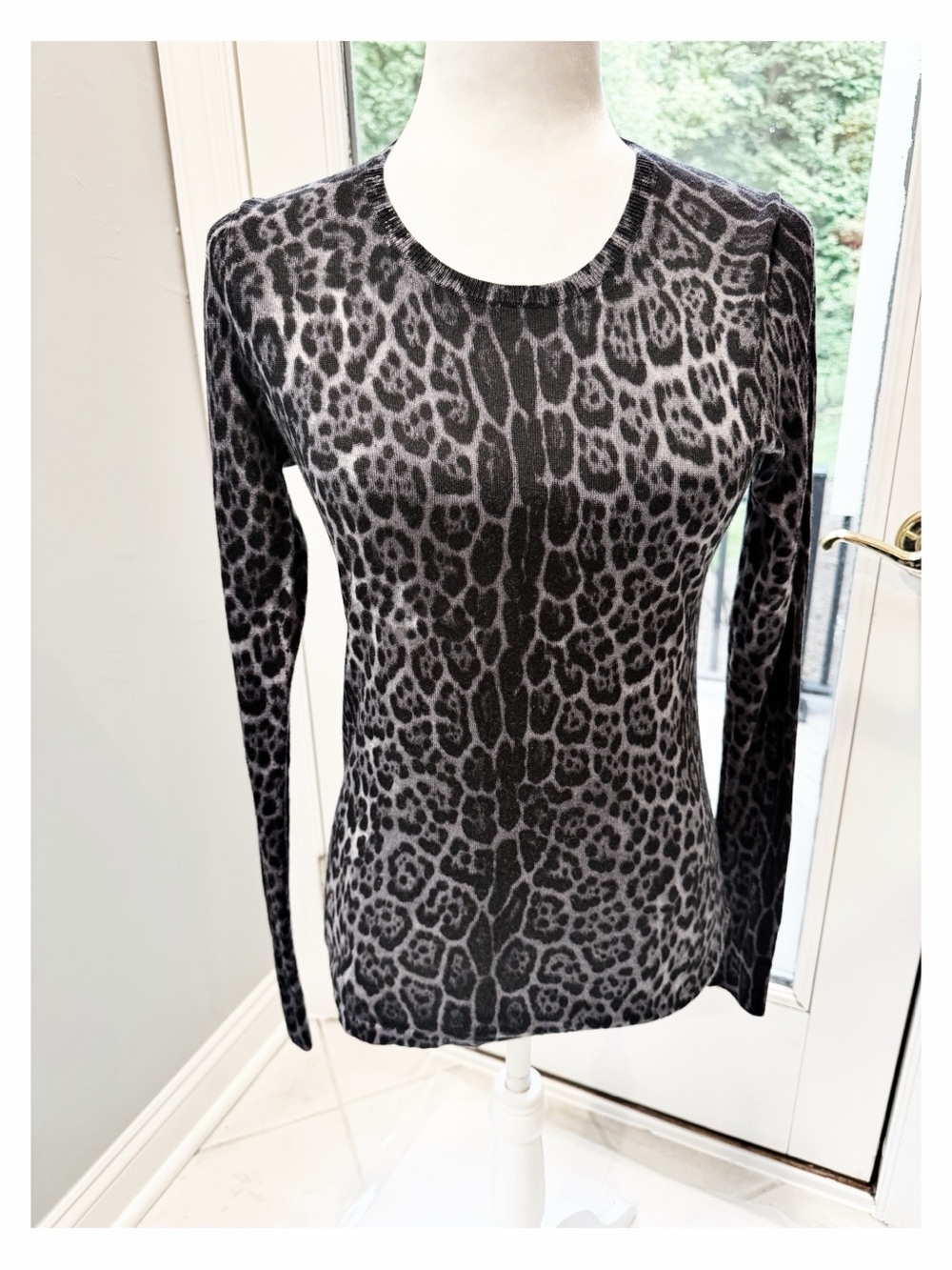 NWOT 100% Merino Wool Grey &  Black Cheetah Print Sweater